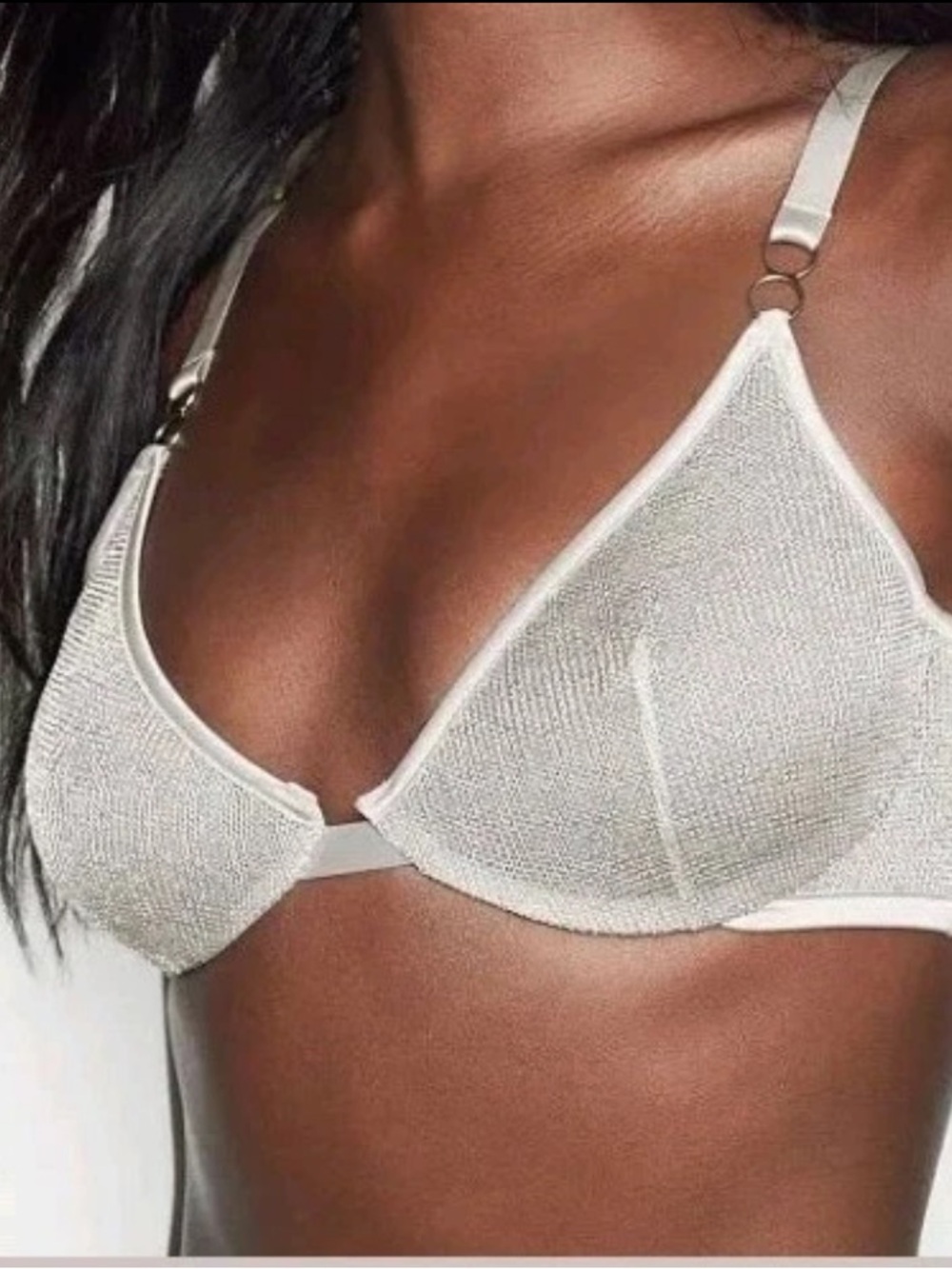 Victorias Secert Luxe Unlined Silver Change Mail Plunge Mesh Bra